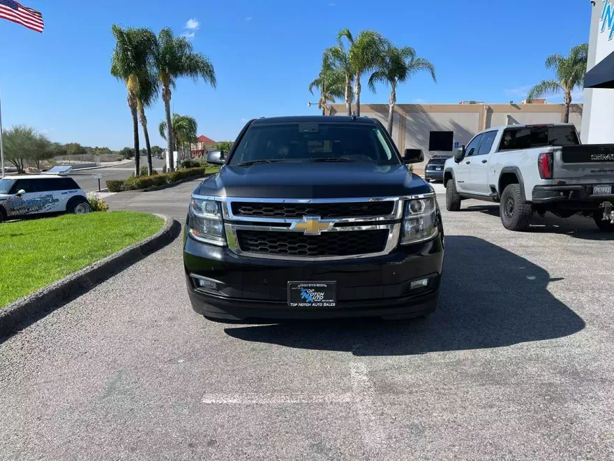 2015 Chevrolet Tahoe LT photo 1