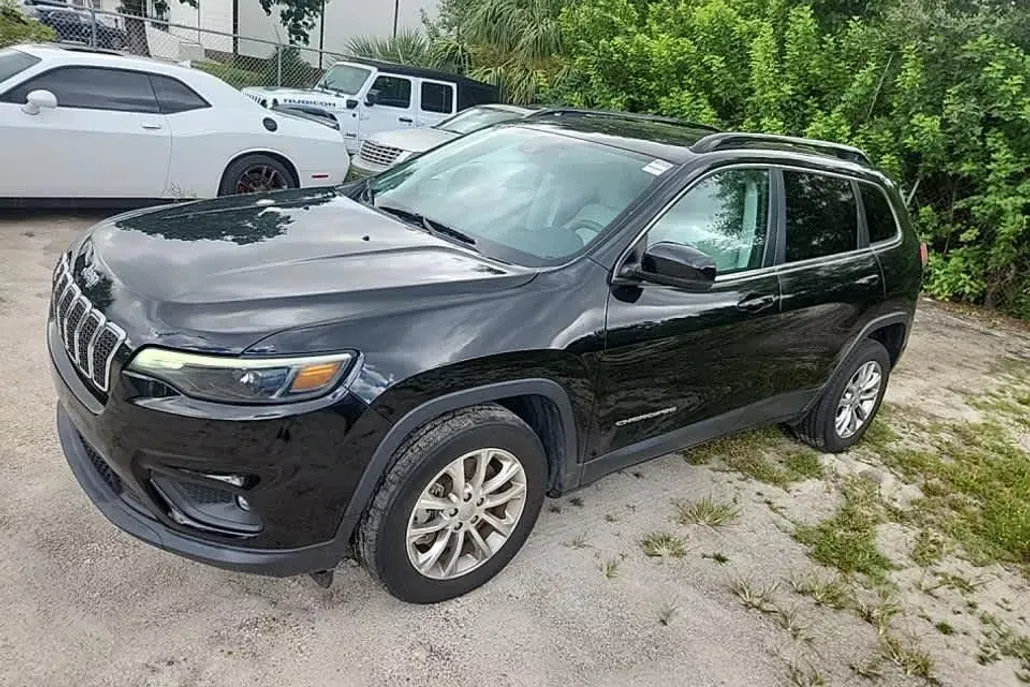 2022 Jeep Cherokee Latitude Lux photo 1