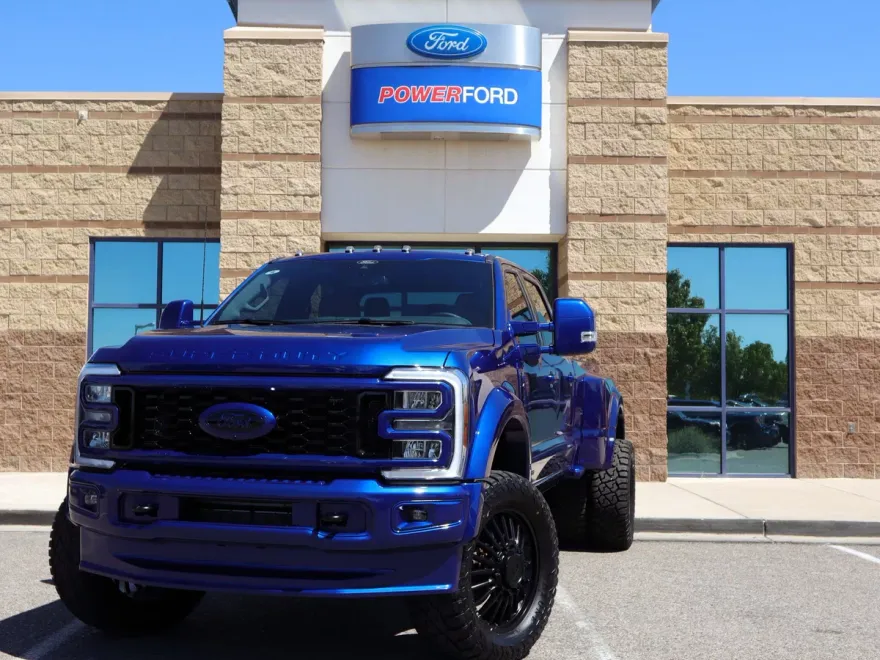 2026 Ford F-450 photo 1