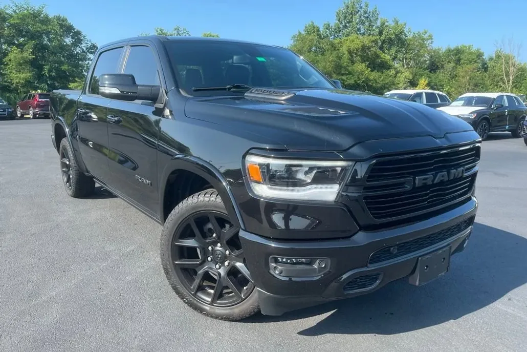 2020 Ram 1500 Laramie photo 1