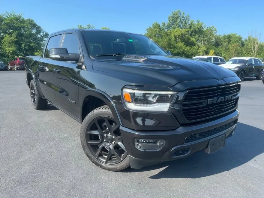 2020 Ram 1500 Laramie photo 1