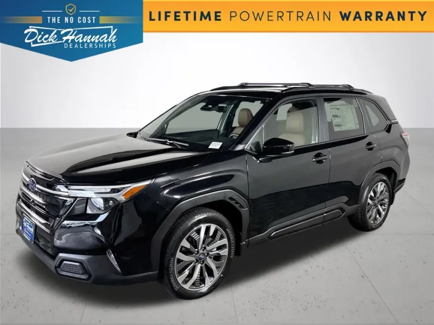 2025 Subaru Forester Touring photo 1