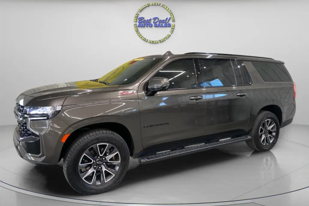 2021 Chevrolet Suburban Z71 photo 1