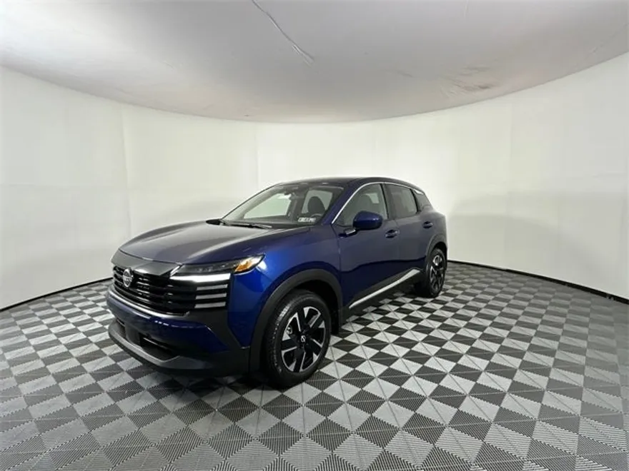 2025 Nissan Kicks SV photo 1