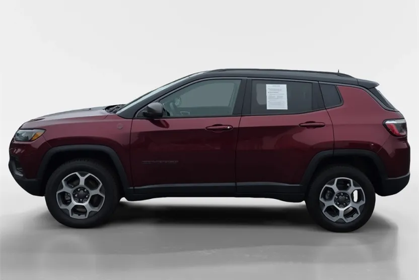 2022 Jeep Compass Trailhawk photo 1