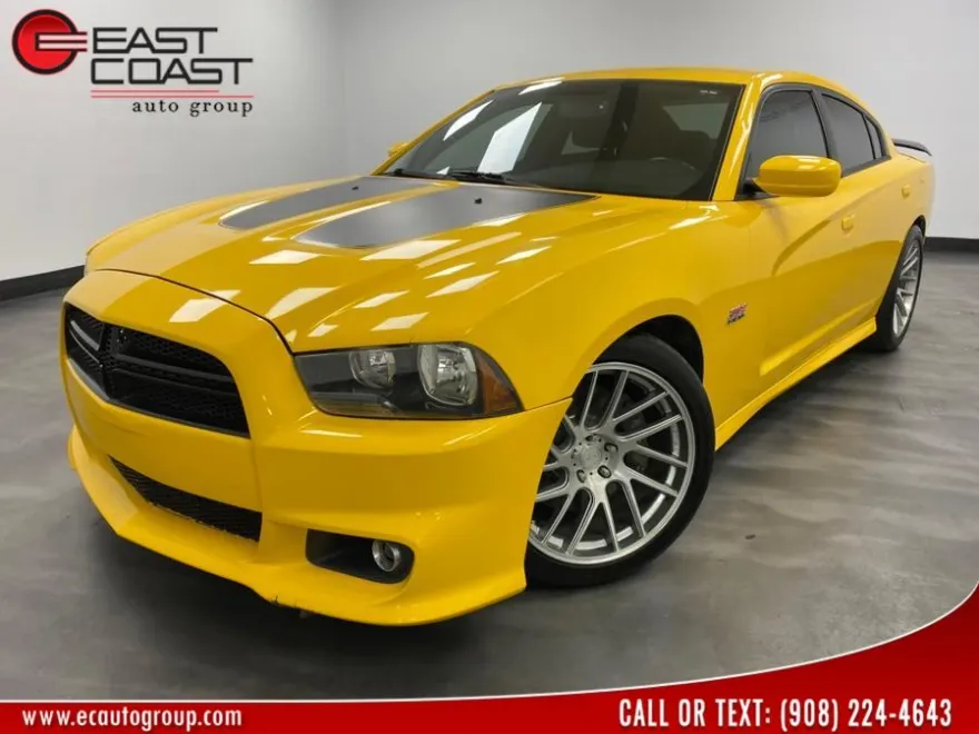2012 Dodge Charger SRT8 Super Bee photo 1