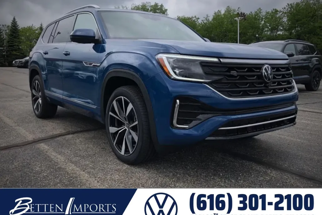 2025 Volkswagen Atlas SEL Premium R-Line photo 1