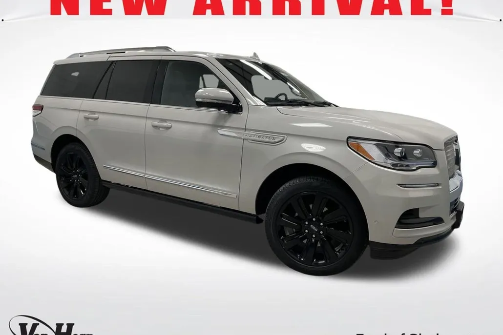 2024 Lincoln Navigator Reserve photo 1