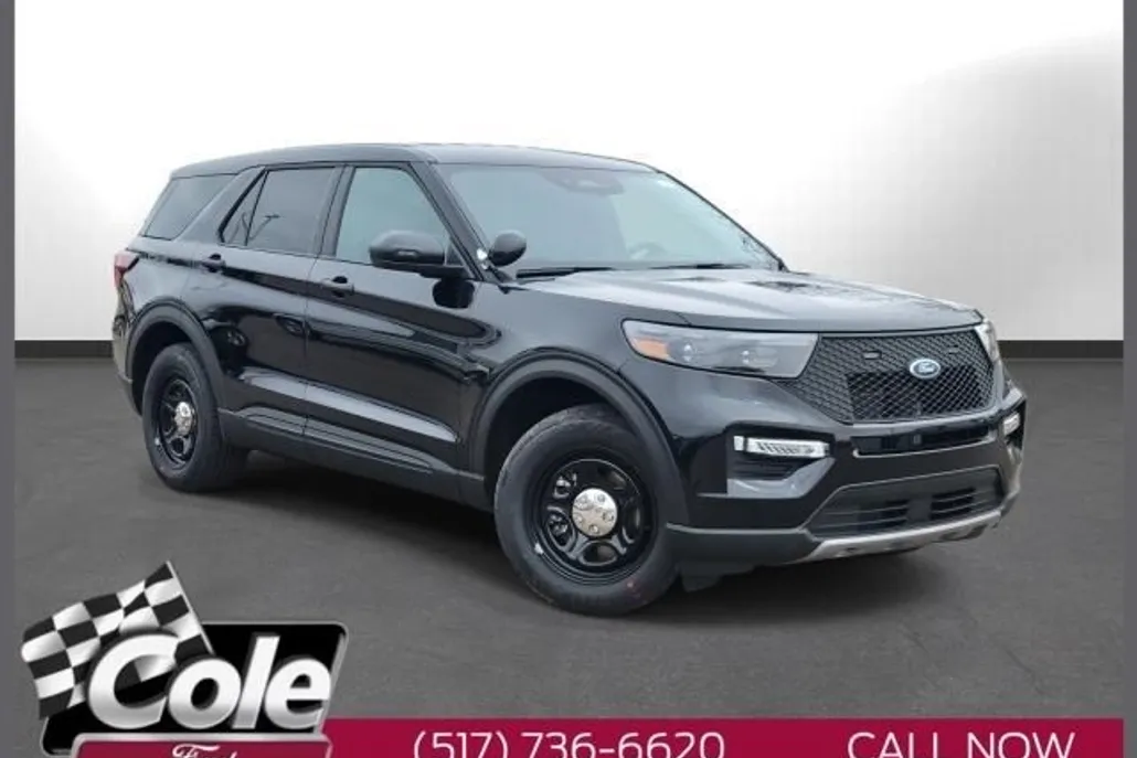 2025 Ford Explorer photo 1