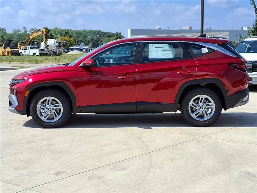 2026 Hyundai Tucson SE photo 1