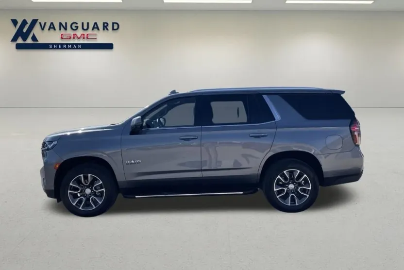 2021 Chevrolet Tahoe LT photo 1