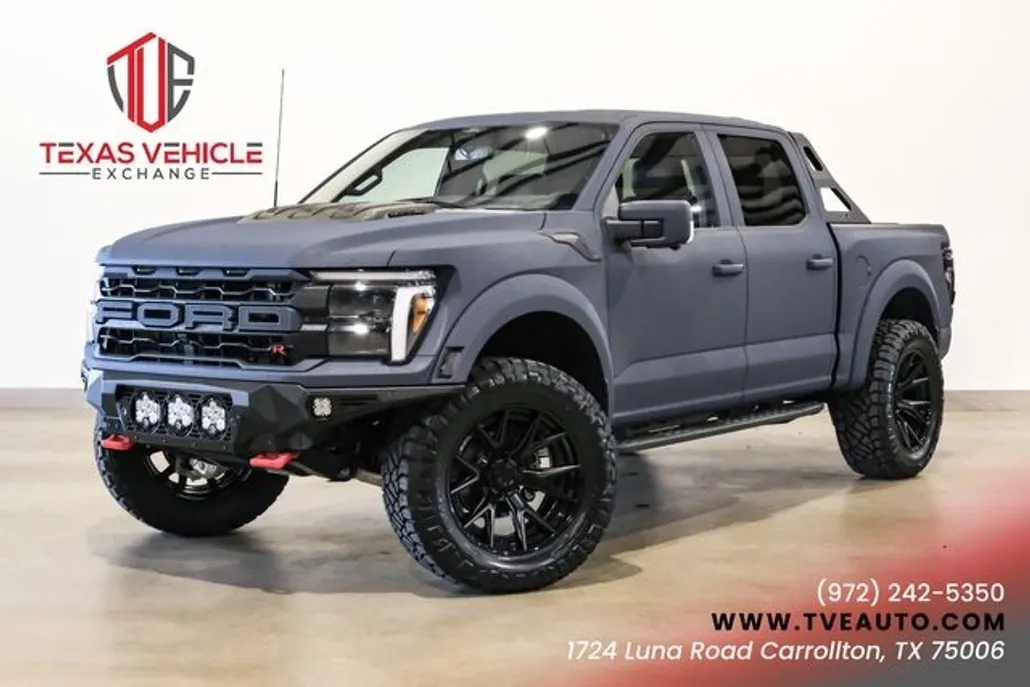 2025 Ford F-150 SVT Raptor photo 1