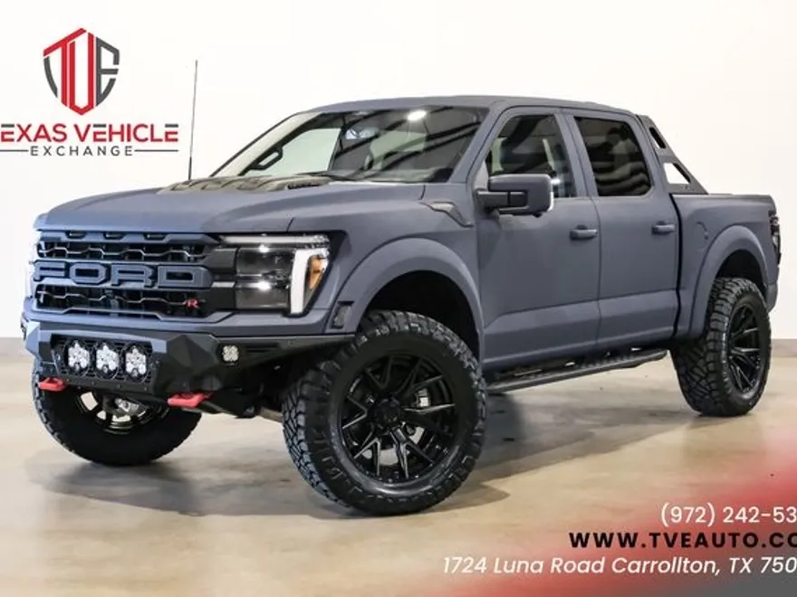 2025 Ford F-150 SVT Raptor photo 1
