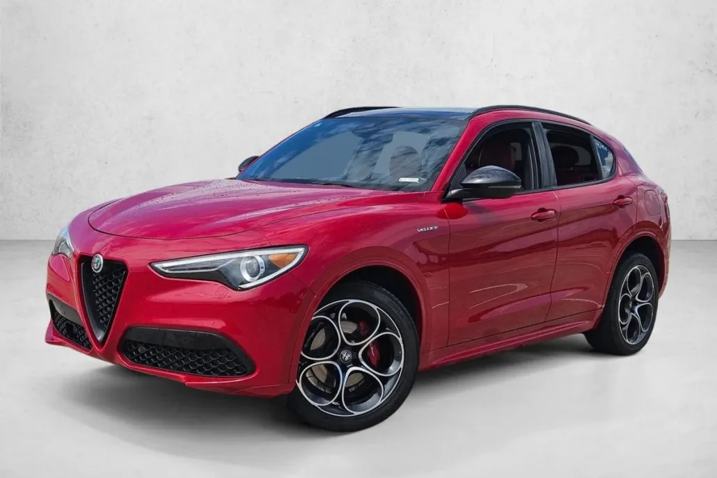 2022 Alfa Romeo Stelvio Ti photo 1