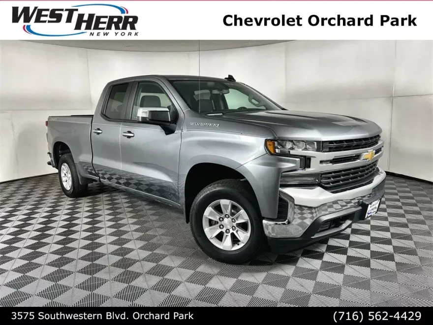 2019 Chevrolet Silverado 1500 LT photo 1