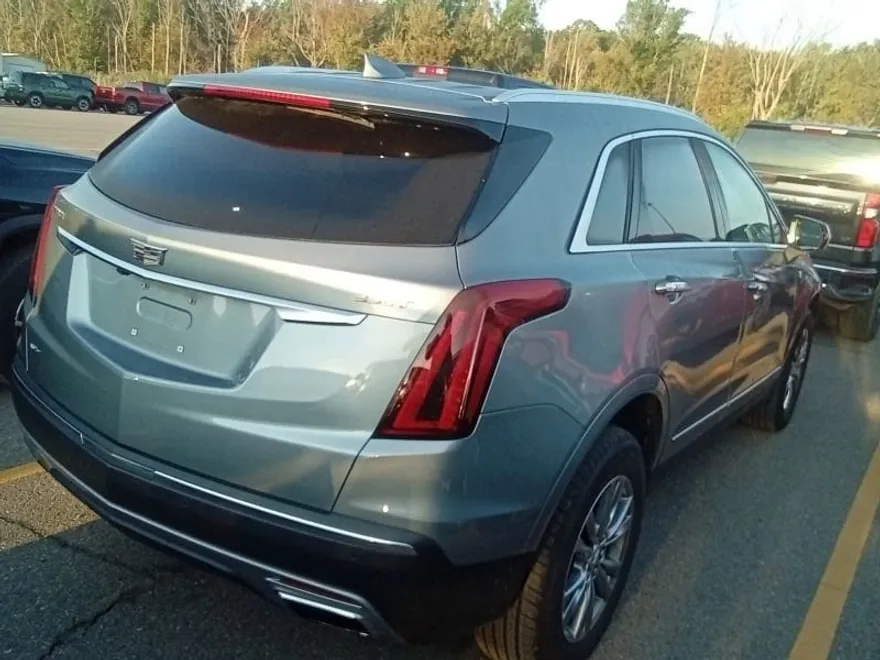 2023 Cadillac XT5 Premium Luxury photo 1