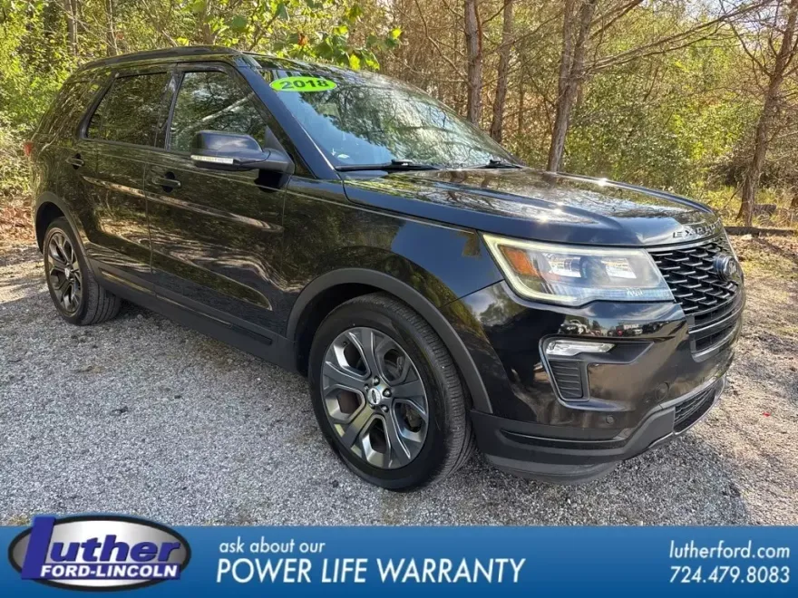 2018 Ford Explorer Sport photo 1