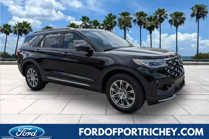 2025 Ford Explorer Platinum photo 1