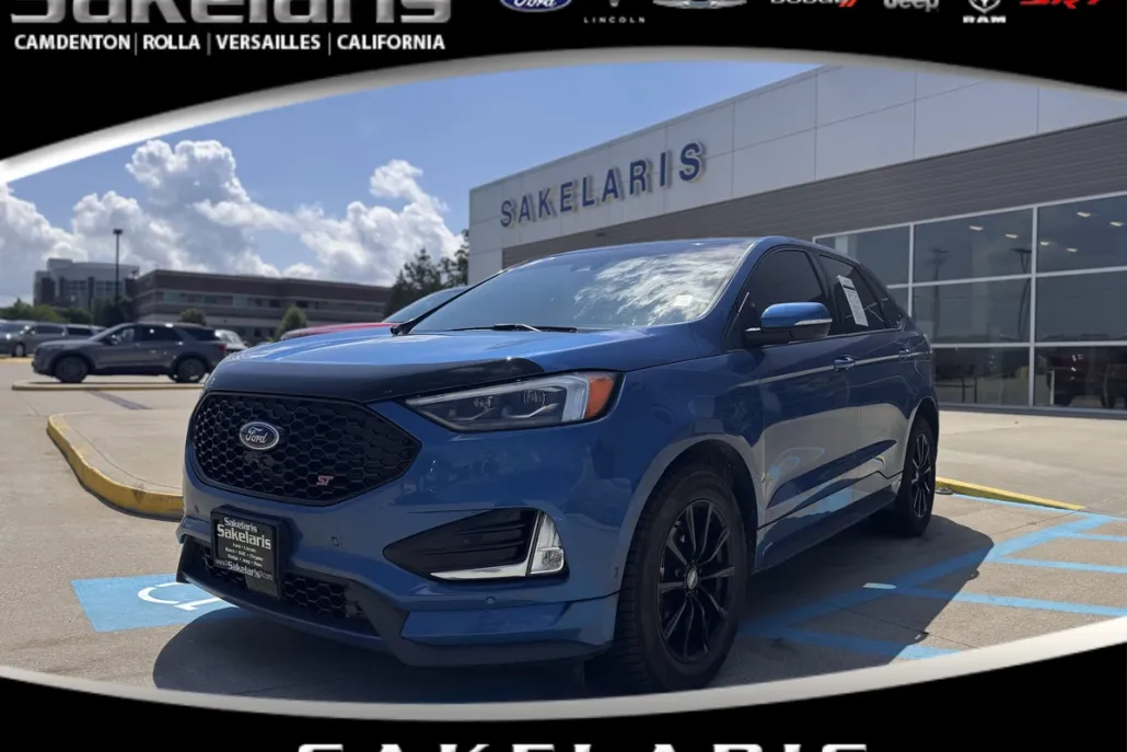 2019 Ford Edge ST photo 1