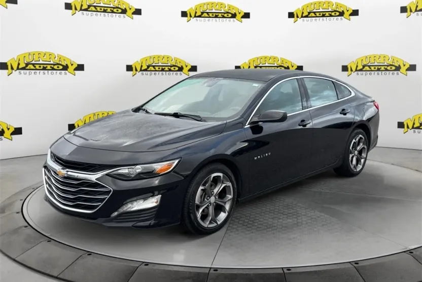 2024 Chevrolet Malibu 1LT photo 1