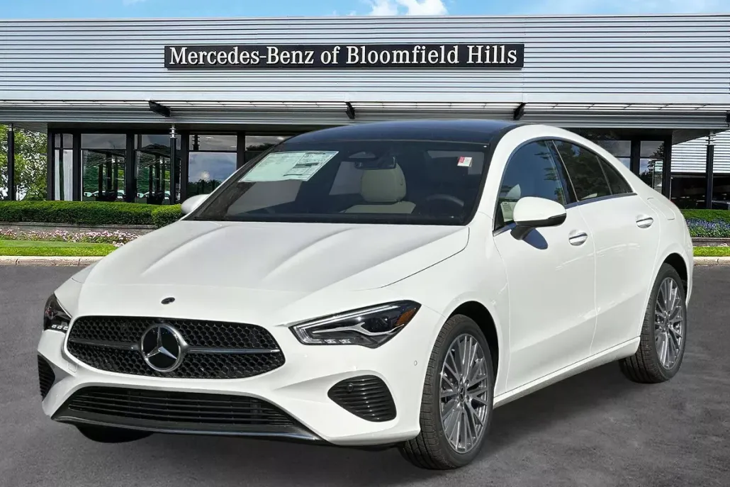 2025 Mercedes Benz CLA 250 4MATIC photo 1
