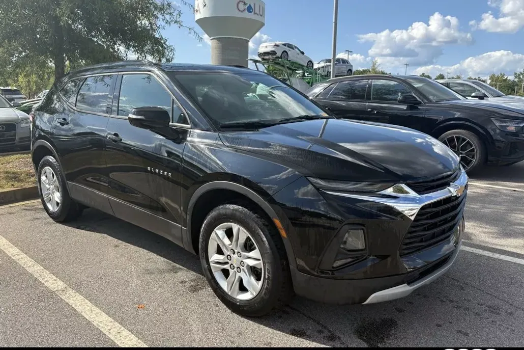 2021 Chevrolet Blazer 2LT photo 1