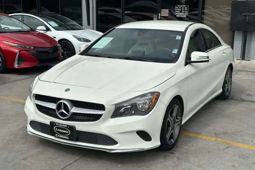 2018 Mercedes Benz CLA 250 photo 1
