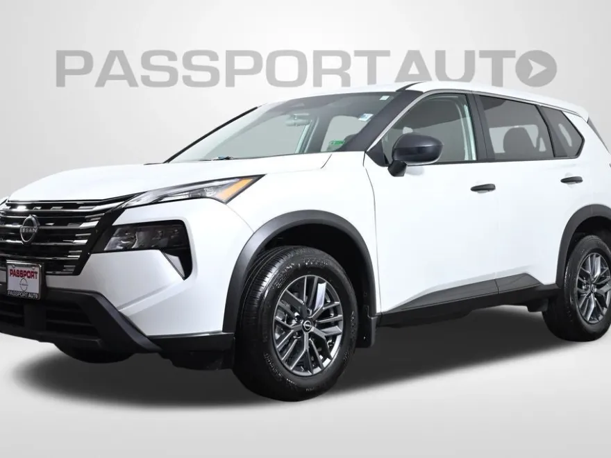 2025 Nissan Rogue S photo 1