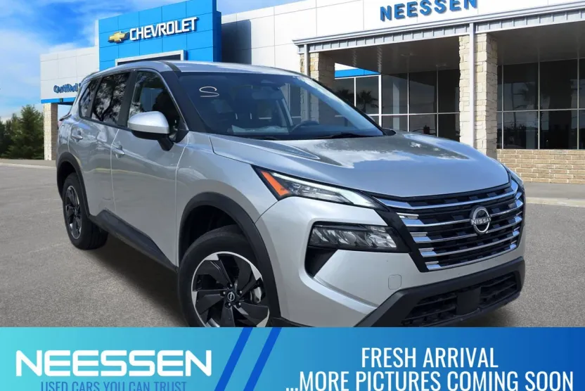 2024 Nissan Rogue SV photo 1