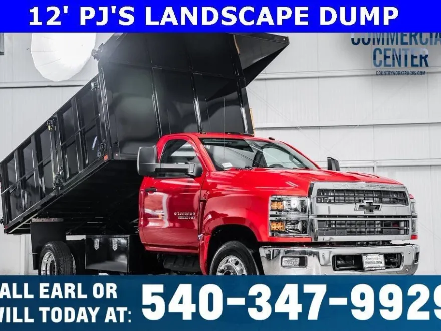 2024 Chevrolet Silverado 5500HD Work Truck photo 1