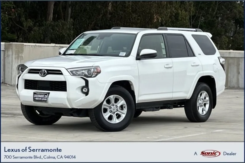 2024 Toyota 4Runner SR5 photo 1