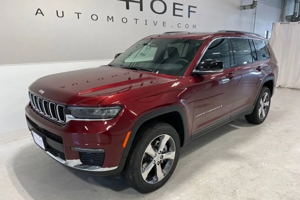 2025 Jeep Grand Cherokee Limited photo 1