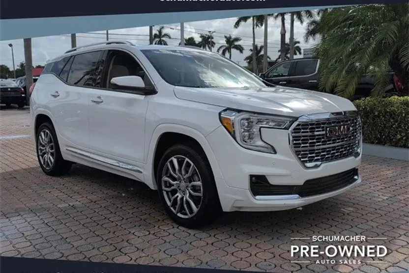 2023 Gmc Terrain Denali photo 1