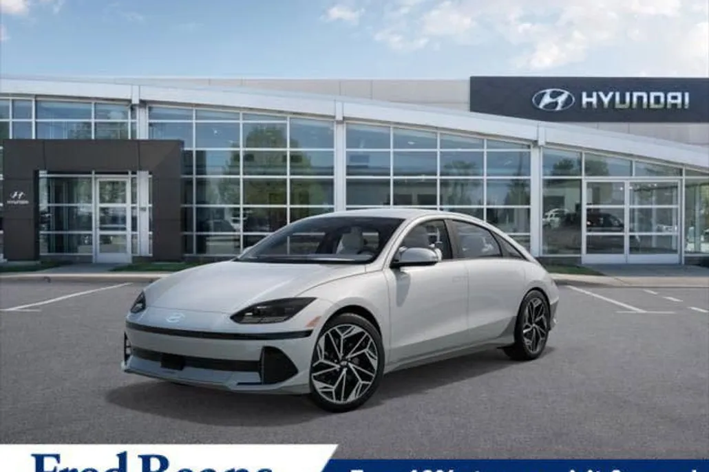 2025 Hyundai Ioniq 6 SEL photo 1