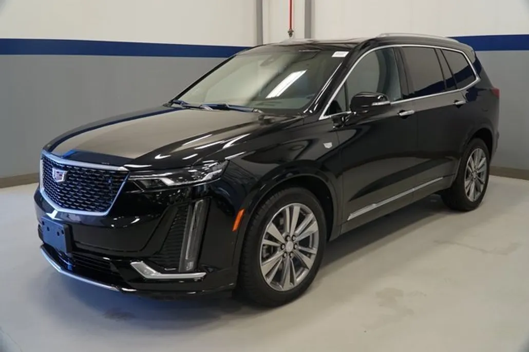 2025 Cadillac XT6 Premium Luxury photo 1