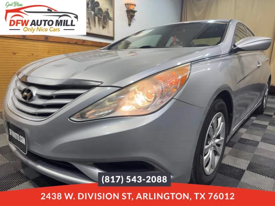 2012 Hyundai Sonata GLS photo 1