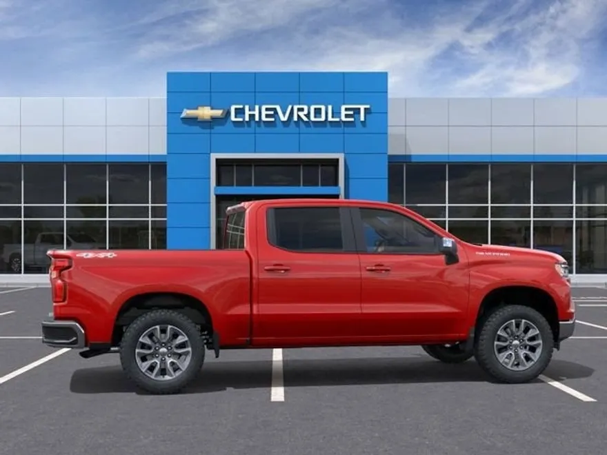 2025 Chevrolet Silverado 1500 LT photo 5