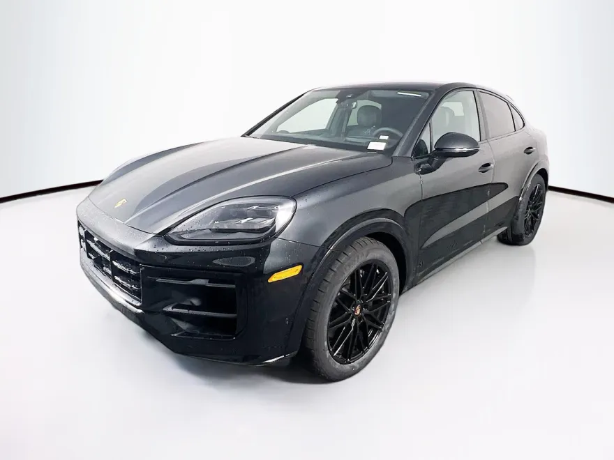 2025 Porsche Cayenne Coupe photo 1
