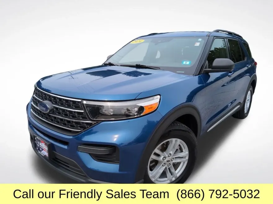 2020 Ford Explorer XLT photo 1