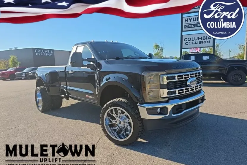 2024 Ford F-350 photo 1