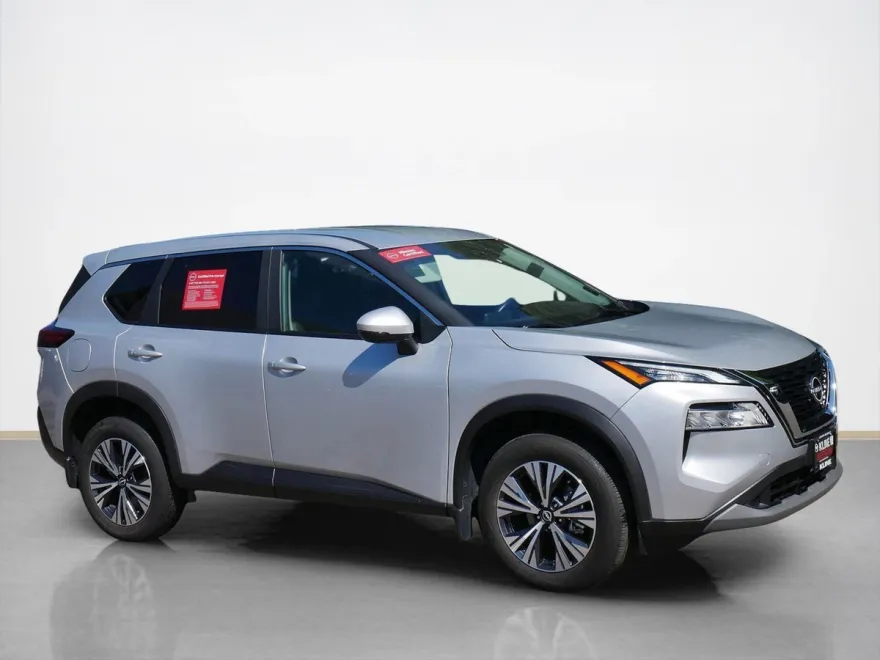 2023 Nissan Rogue SV photo 1