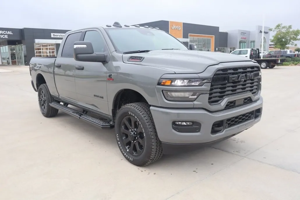 2025 Ram 2500 Big Horn photo 1