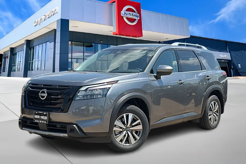 2025 Nissan Pathfinder SL photo 1
