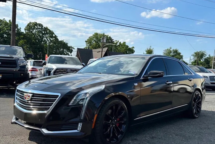 2018 Cadillac CT6 Luxury photo 1