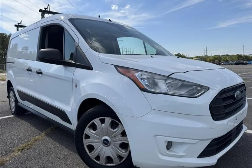2019 Ford Transit Connect XLT photo 1