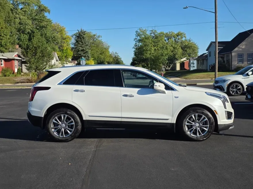 2023 Cadillac XT5 Premium Luxury photo 1