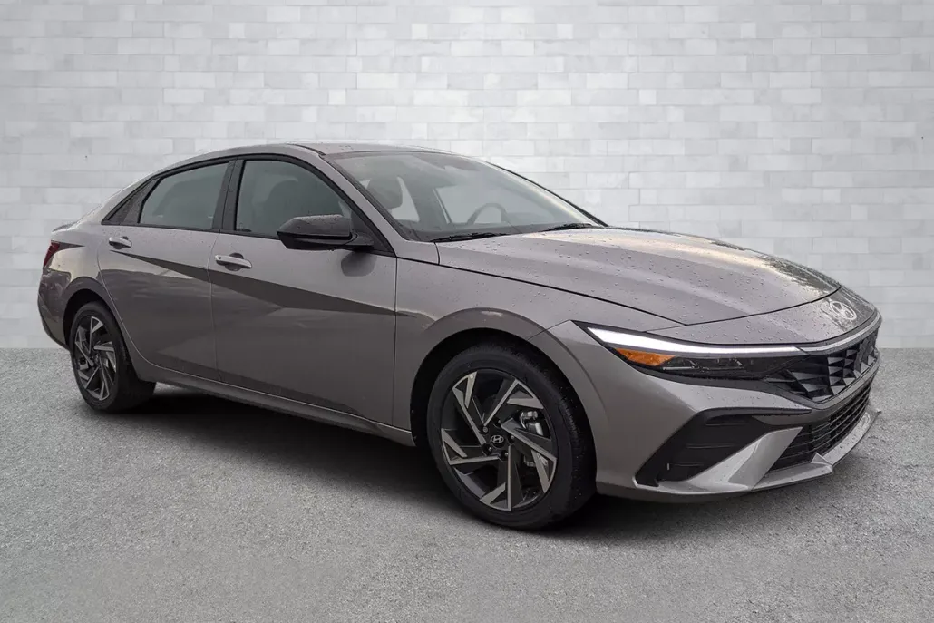 2025 Hyundai Elantra Hybrid SEL photo 1