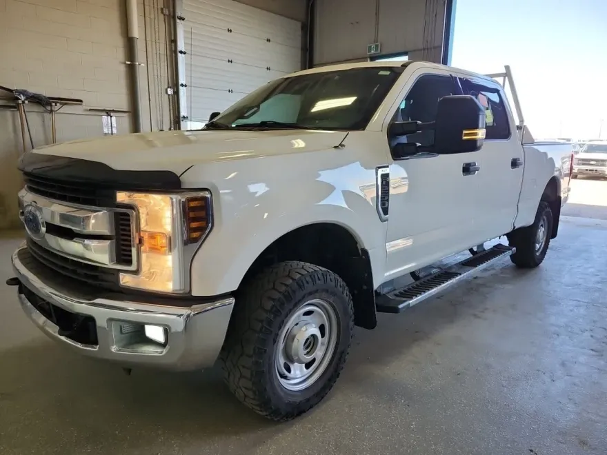 2018 Ford F-250 photo 1