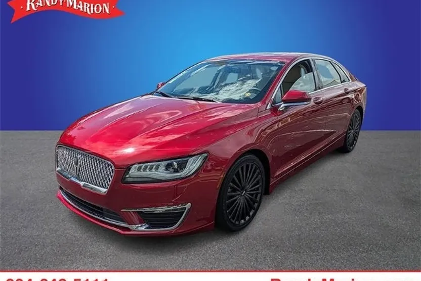 2017 Lincoln MKZ Reserve photo 1