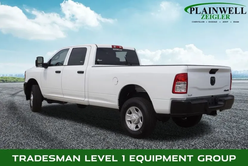 2023 Ram 3500 Tradesman photo 1